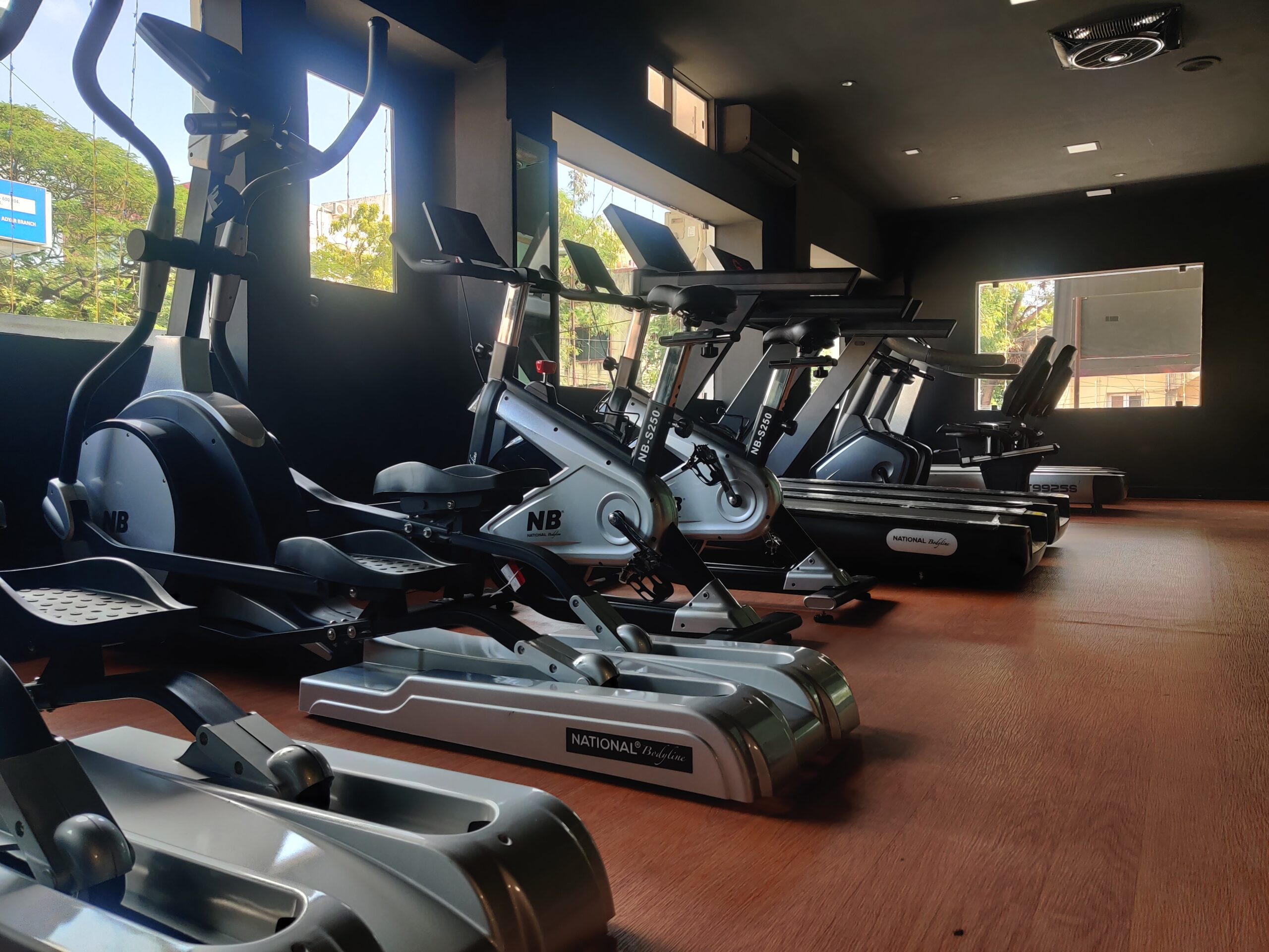 Why Join Ultimate Fitness Centre – Best Gym in Adyar, Chennai for Strength, Weight Loss & Full-Body Workouts